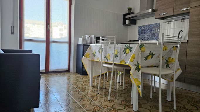 SOGGIORNO/CUCINA