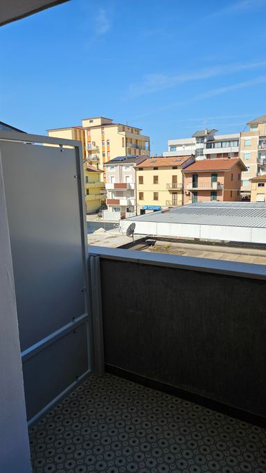 BALCONE SOGGIORNO/CUCINA